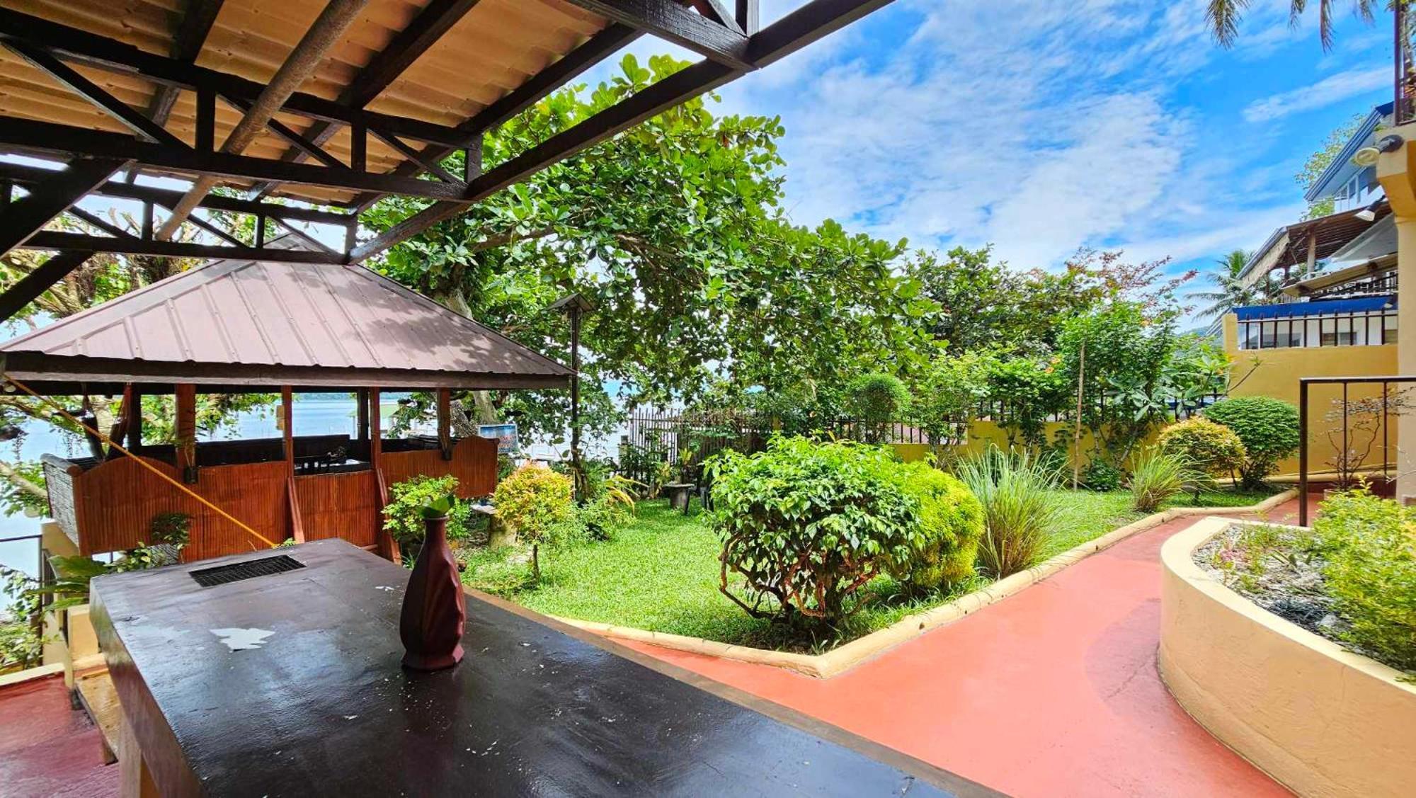 Eagles Nest Beach Resort 达沃 外观 照片
