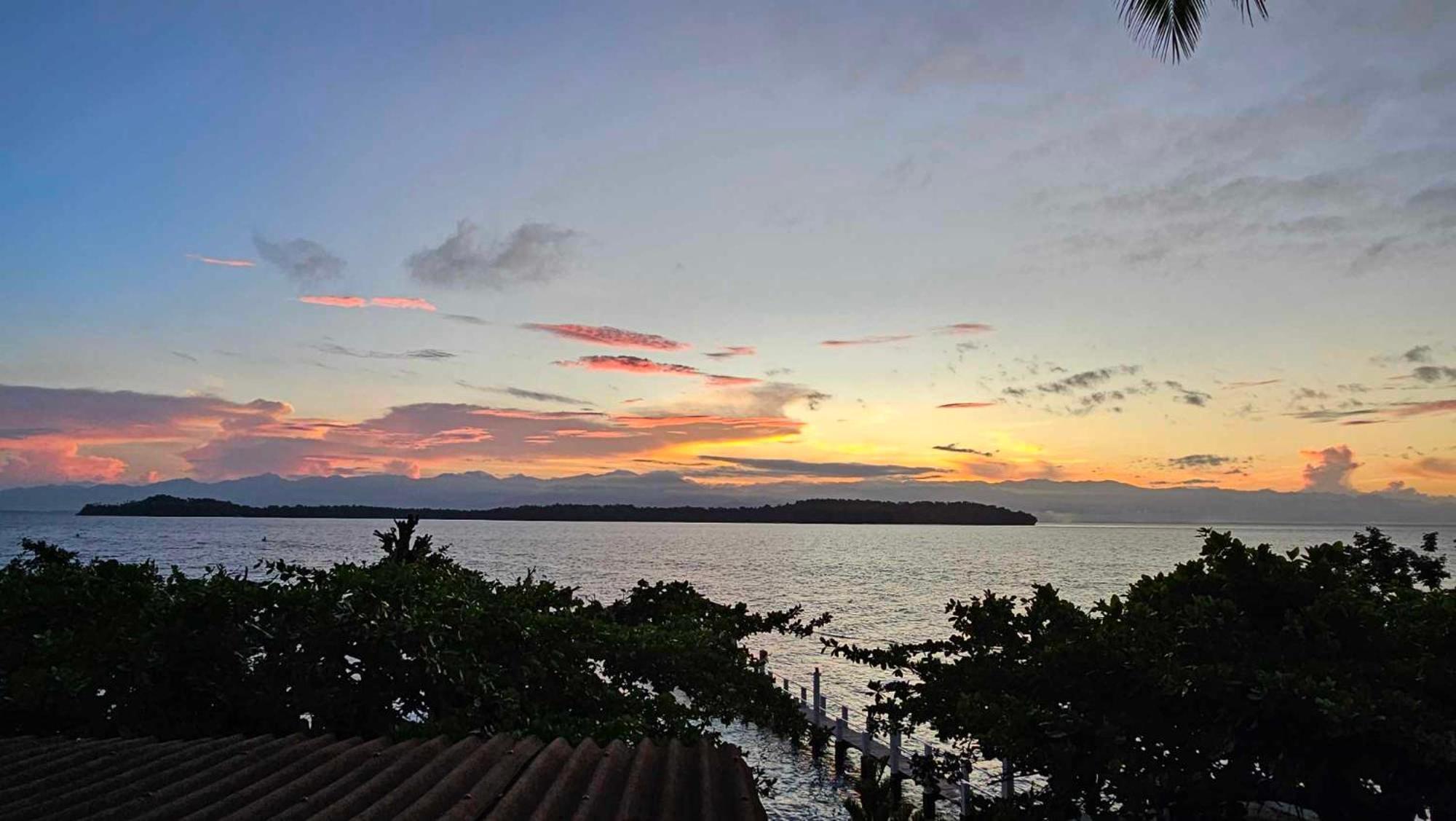 Eagles Nest Beach Resort 达沃 外观 照片