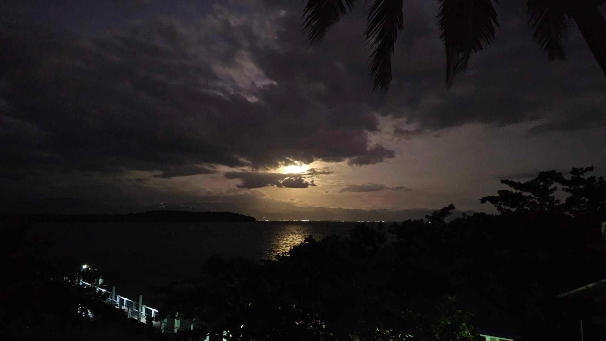 Eagles Nest Beach Resort 达沃 外观 照片